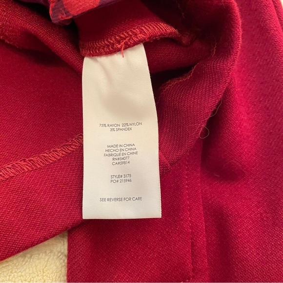 Cabi | Rhubarb Outing Blazer Side Button
Ponte Knit Suit Jacket-Size 4 - Picture 14 of 15
